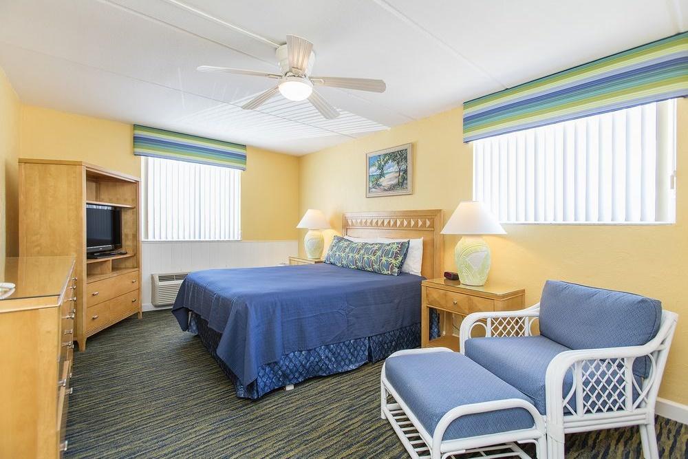 Fantasy Island - Daytona Beach Shores Aparthotel Exteriör bild